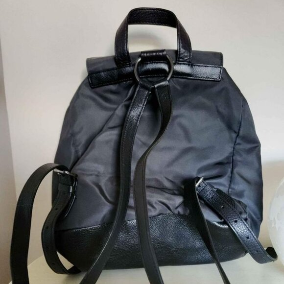 Vintage Coach Black Nylon Backpack Drawstring Daypack - Picture 2 of 4